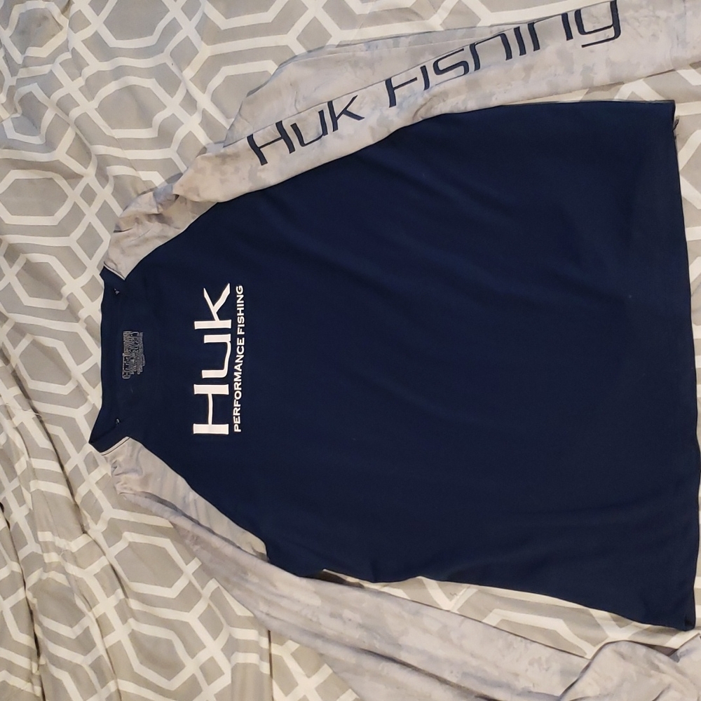 Huk shirt